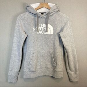 THE NORTH FACE WOMENS HOODIE SZ-S/P, GRAY W/WHITE HOOD LINING & EMBLEM ON FRONT